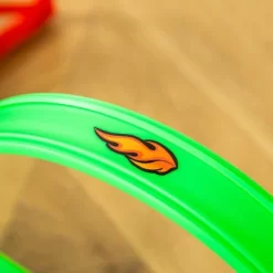 Qaba Race Track Set Track Builder Loop Kit Criss Cross Track Set Starter Kit With Pull-back Cars For 3-6 Years Old Boys And Girls Green -Qaba GUEST 39ea13b6 7c40 40ce b4d3 7a95acb5b252